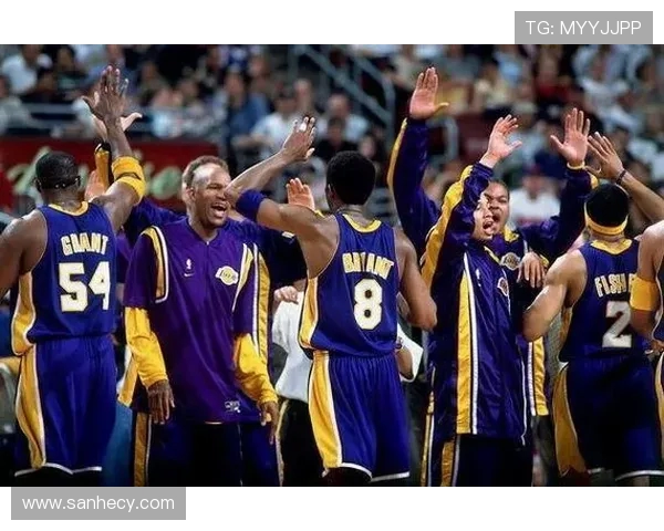 埃弗顿主场迎战罗瑟汉姆2018年精彩对决回顾与分析